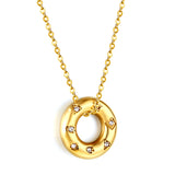 Circle pendant with zirconia