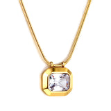 Pendant necklace with square zirconia