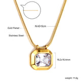 Pendant necklace with square zirconia