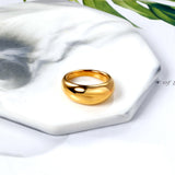 Ason Jewelry Anillos ovalados lisos geométricos chapados en oro de 18 quilates Anillo de cúpula gruesa sólida