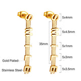 Lettres de sourire à la mode avec boucles d'oreilles en chaîne