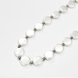 The latest trend of round pearl necklace