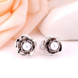 Women серёж Christmas Party Imitation Pearl Stud Earrings Rose Shape Cute Romantic Ladies Jewelry Piercing Earrings