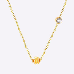 Collier pendentif petit poisson jaune bleu, en acier inoxydable pour femmes, bijoux animaux à la mode, ras du cou 